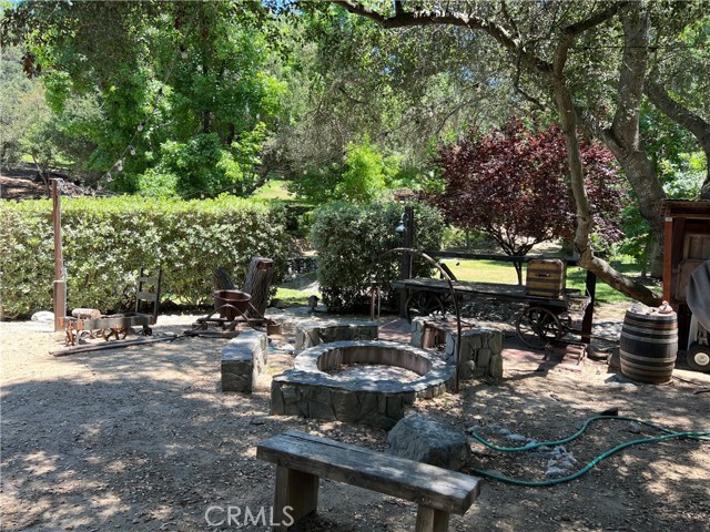Image 4 of 23 For 23725 Carancho Rd
