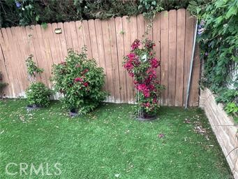 Detail Gallery Image 15 of 16 For 22029 Covello, Canoga Park,  CA 91303 - 3 Beds | 2 Baths