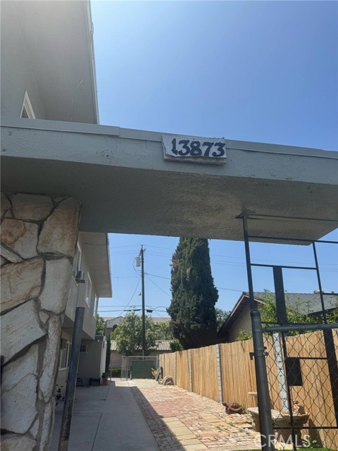 13873 Courage, Moreno Valley CA: https://media.crmls.org/medias/9e9e639c-44fb-4806-b550-11e16982ea70.jpg