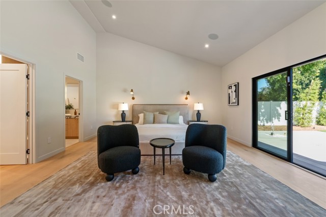 Detail Gallery Image 26 of 46 For 8960 Oak Park, –,  CA 91325 - 4 Beds | 3/1 Baths