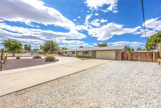 3 Bed Home for Sale in Apple Valley, California