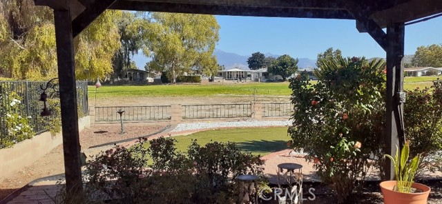 1484 Pepper Tree Drive, Hemet CA: https://media.crmls.org/medias/9e9f0610-45d1-464a-b222-7fb05dd95824.jpg