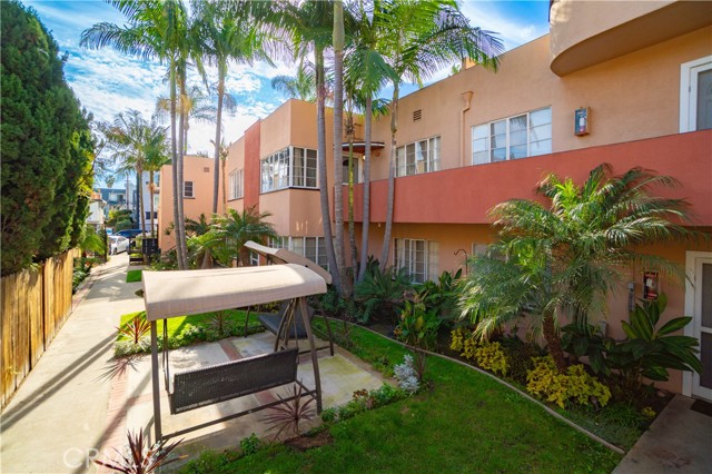 Detail Gallery Image 18 of 29 For 1149 E 1st, Long Beach,  CA 90802 - – Beds | – Baths