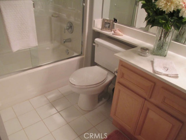 9216 Pioneer Lane, Corona CA: https://media.crmls.org/medias/9e9fc56b-fddb-41cd-af5a-008d9e1c2bef.jpg