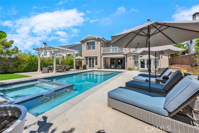 26570 Paseo Tranquila, San Juan Capistrano CA: https://media.crmls.org/medias/9ea1b965-f7f6-4688-9ebf-a8fdab6b5c30.jpg