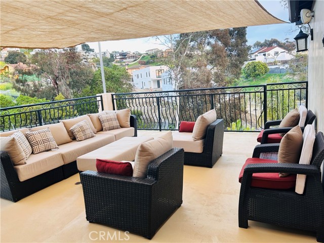 Detail Gallery Image 29 of 34 For 104 Avenida Caballeros, San Clemente,  CA 92672 - 4 Beds | 4/1 Baths