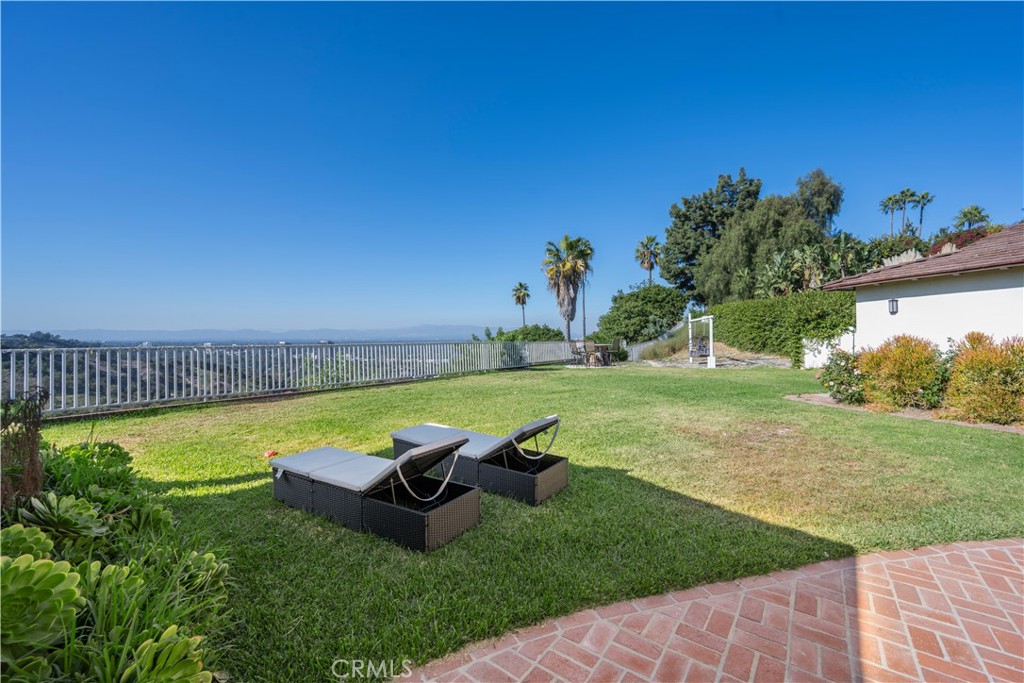 4033 Cody RoadSherman Oaks img 16