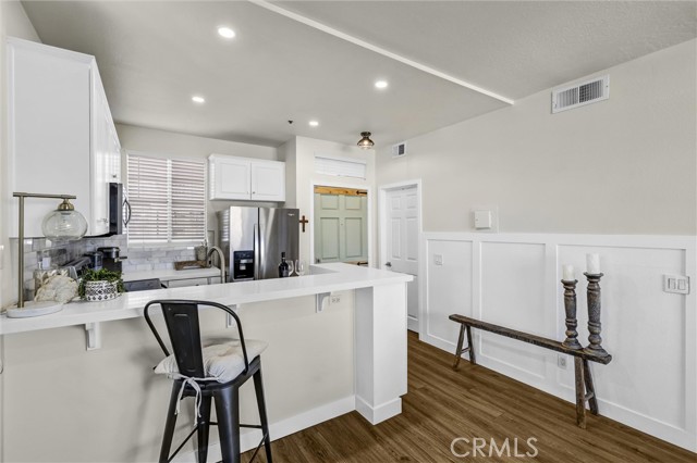 Detail Gallery Image 8 of 30 For 20301 Bluffside, Huntington Beach,  CA 92646 - 0 Beds | 1 Baths