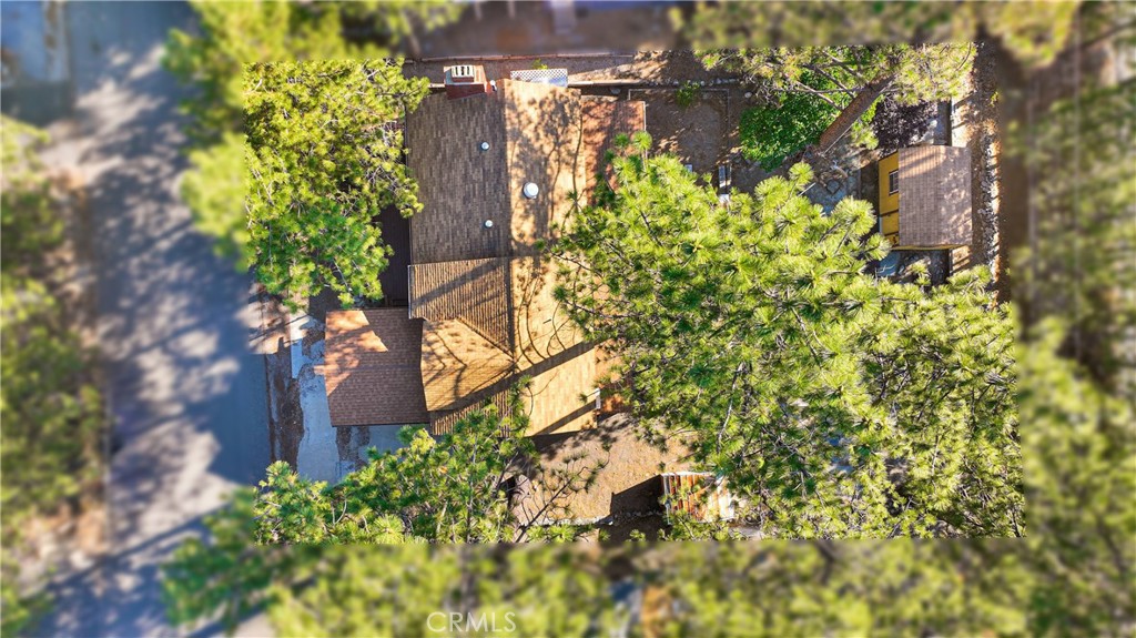 https://media.crmls.org/medias/9ea50fd0-955e-4175-96df-ae20e28a4487.jpg?preset=X-Large