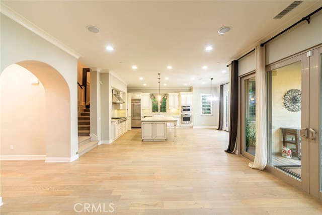 126 Long Fence, Irvine CA: https://media.crmls.org/medias/9ea51740-0171-4943-a3ce-2d5ab6635e17.jpg