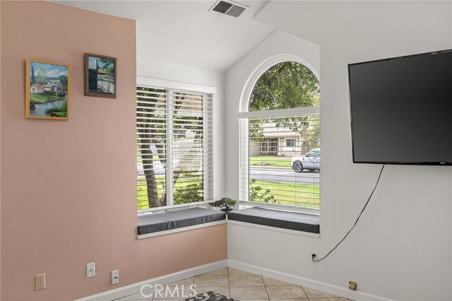 Detail Gallery Image 19 of 50 For 65 Knightsbridge Ln, Chico,  CA 95926 - 4 Beds | 2/1 Baths