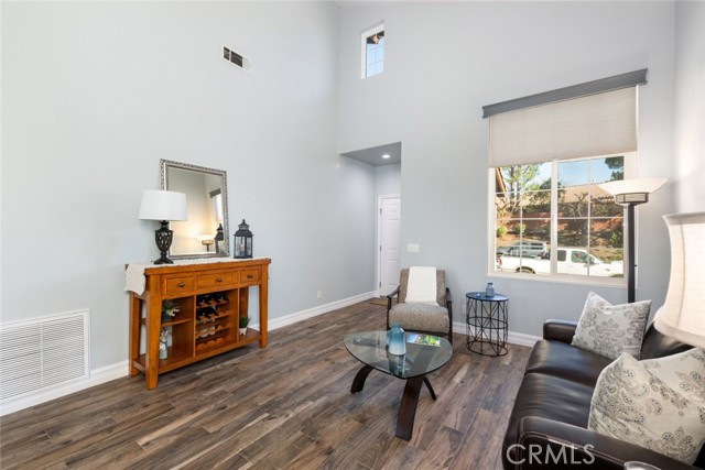 Image 12 of 71 For 41943 Niblick Road