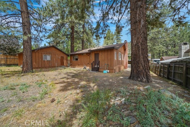 Detail Gallery Image 17 of 26 For 951 Snowbird Rd, Wrightwood,  CA 92397 - 2 Beds | 1 Baths