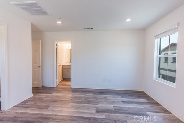Detail Gallery Image 31 of 64 For 27638 Sawtooth Ln, Canyon Country,  CA 91387 - 3 Beds | 2/1 Baths