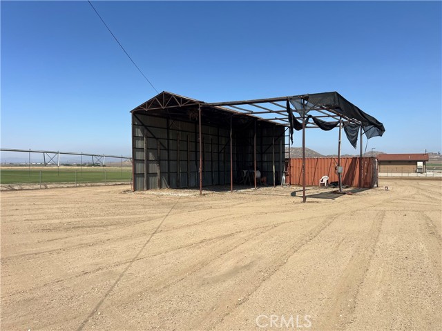 28900 Reservoir Avenue, Nuevo CA: https://media.crmls.org/medias/9ea7c8f8-9f45-46a9-87e1-e588cb3a689b.jpg