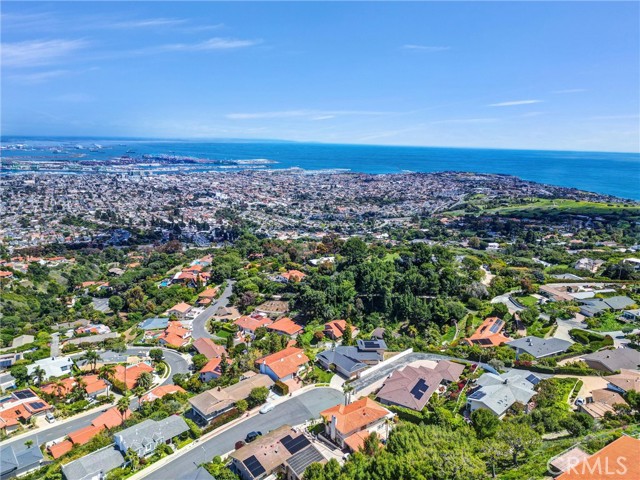 30062 Grandpoint Lane, Rancho Palos Verdes CA: https://media.crmls.org/medias/9ea80c75-5199-4916-870e-33ef6f40cae8.jpg
