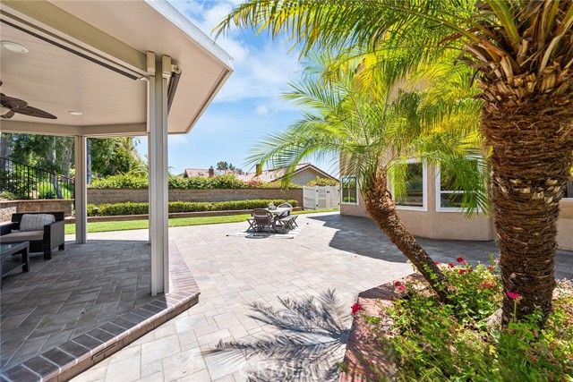 6335 E Smokey Avenue, Orange CA: https://media.crmls.org/medias/9ea8ba35-46bf-4b5d-9e96-2bafda8383d4.jpg