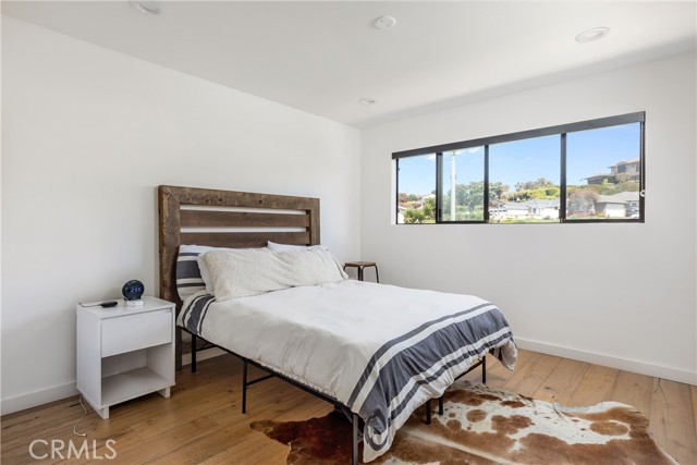 Detail Gallery Image 25 of 32 For 439 Camino De Las Colinas, Redondo Beach,  CA 90277 - 3 Beds | 2/1 Baths