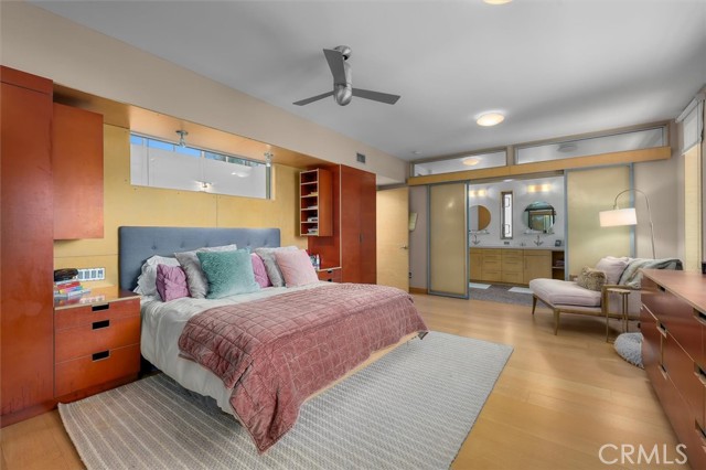 Detail Gallery Image 23 of 46 For 604 33rd St, Manhattan Beach,  CA 90266 - 4 Beds | 5/1 Baths