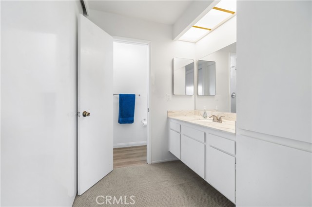 Detail Gallery Image 28 of 37 For 1517 237th, Harbor City,  CA 90710 - 4 Beds | 3 Baths