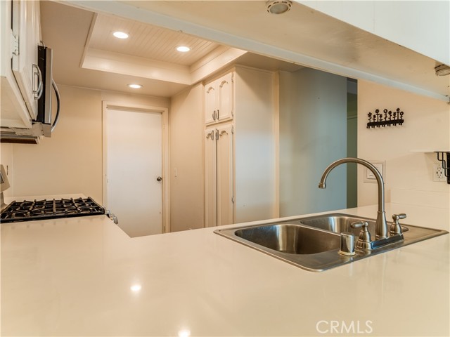 Detail Gallery Image 16 of 42 For 426 Parkview, Santa Maria,  CA 93455 - 3 Beds | 2/1 Baths