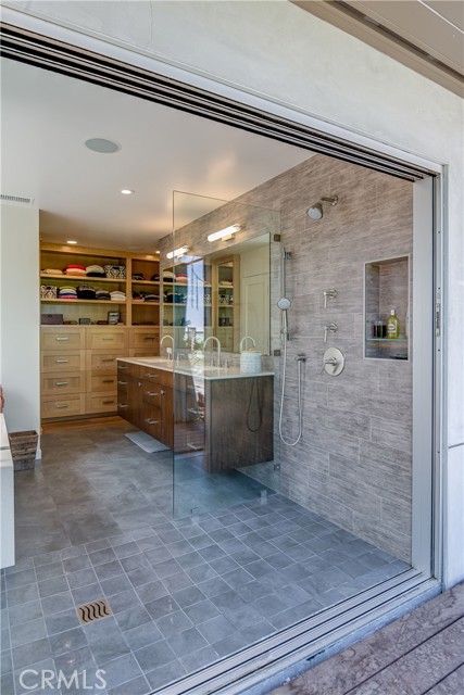 26722 Eastvale Road, Palos Verdes Peninsula, California 90274, 4 Bedrooms Bedrooms, ,4 BathroomsBathrooms,Residential,Sold,Eastvale,SB21199555