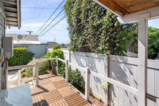 Detail Gallery Image 40 of 47 For 1251 N Commonwealth, Los Angeles,  CA 90029 - – Beds | – Baths