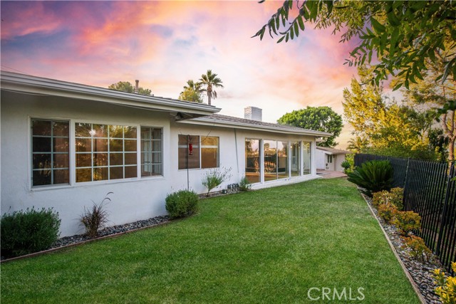 Detail Gallery Image 18 of 19 For 3610 Scadlock Ln, Sherman Oaks,  CA 91403 - 3 Beds | 2/1 Baths