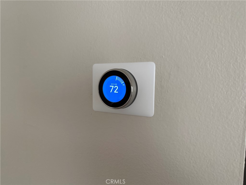 https://media.crmls.org/medias/9eaccd32-6d6c-40ca-9af8-e2f69b5988b6.jpg?preset=X-Large