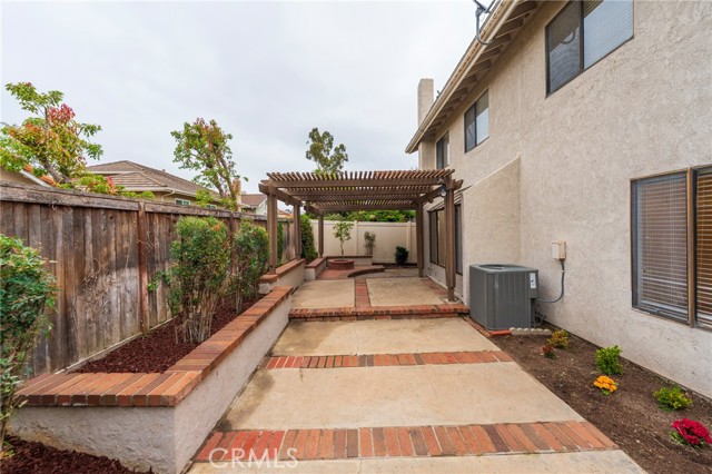 Detail Gallery Image 38 of 43 For 27 Lucero, Irvine,  CA 92620 - 4 Beds | 2/1 Baths