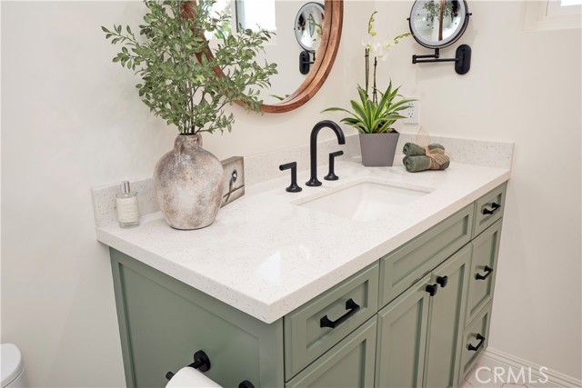 Image 31 of 75 For 2372 Shadow Hill Drive