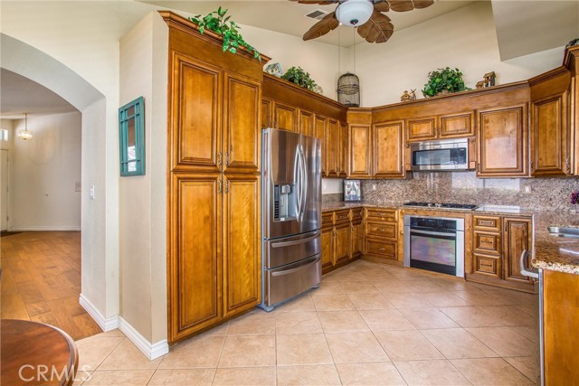 Detail Gallery Image 9 of 31 For 1507 Sequoia Dr, Beaumont,  CA 92223 - 3 Beds | 2 Baths