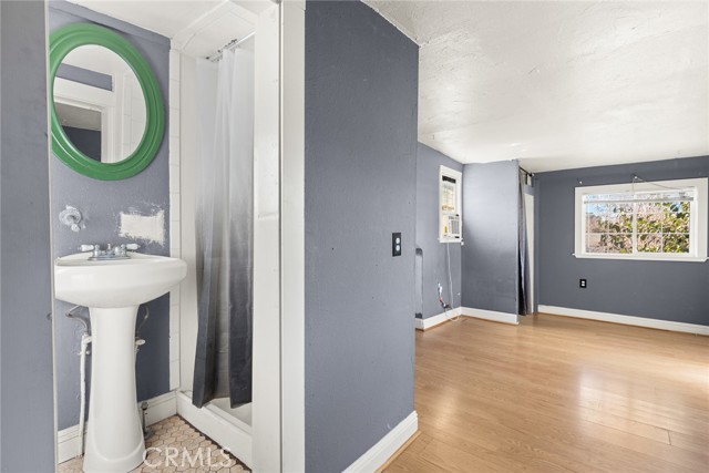 Detail Gallery Image 20 of 27 For 1048 W 5th, Chico,  CA 95928 - 4 Beds | 3 Baths