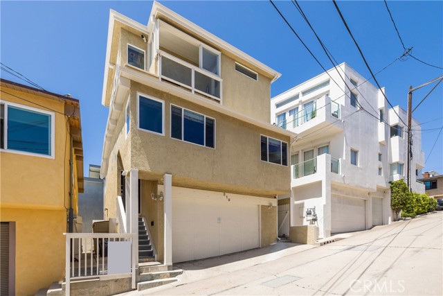 319 26th Place, Manhattan Beach, California 90266, 3 Bedrooms Bedrooms, ,2 BathroomsBathrooms,Residential,Sold,26th,SB22115573