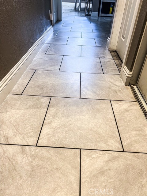 11576 Star Street, Adelanto CA: https://media.crmls.org/medias/9eaeac60-ea02-4757-9383-e42864e21462.jpg