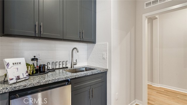 Detail Gallery Image 12 of 22 For 4256 S Montoya Paseo, Ontario,  CA 91762 - 2 Beds | 2/1 Baths