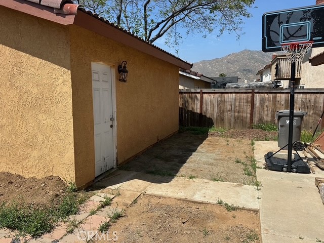 Detail Gallery Image 23 of 24 For 23587 Parkland Ave, Moreno Valley,  CA 92557 - 3 Beds | 2/1 Baths