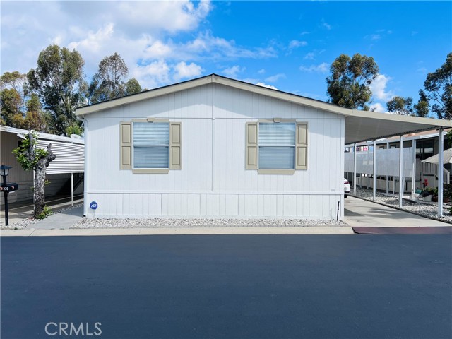 1441 S Paso Real AVE Unit: 220