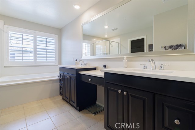 Detail Gallery Image 34 of 47 For 16034 Ulysses Ln, Fontana,  CA 92336 - 6 Beds | 4/1 Baths