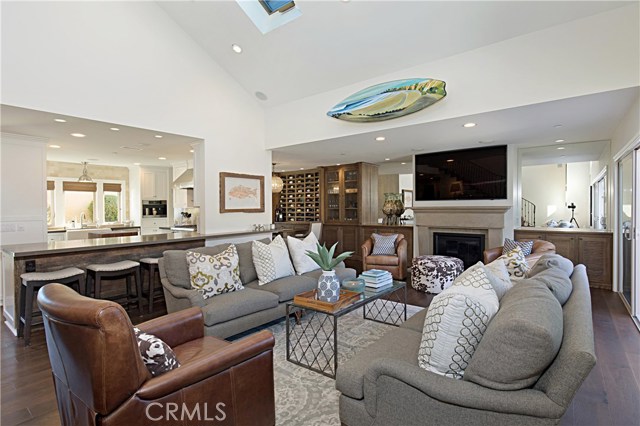 Detail Gallery Image 1 of 45 For 23711 Colima Bay, Dana Point,  CA 92629 - 4 Beds | 3 Baths