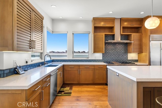 Detail Gallery Image 20 of 75 For 228 31st St, Manhattan Beach,  CA 90266 - 4 Beds | 3/2 Baths