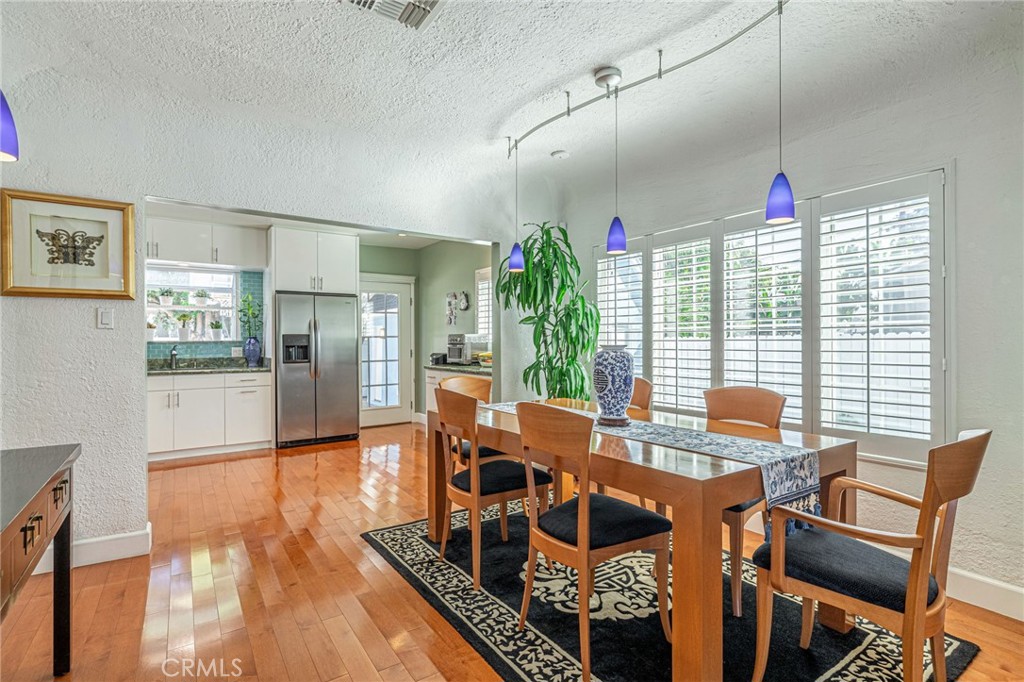 9Eb0E127 D5F6 40C2 9298 47D87C560B32 14156 Califa, Sherman Oaks, Ca 91401 &Lt;Span Style='BackgroundColor:transparent;Padding:0Px;'&Gt; &Lt;Small&Gt; &Lt;I&Gt; &Lt;/I&Gt; &Lt;/Small&Gt;&Lt;/Span&Gt;