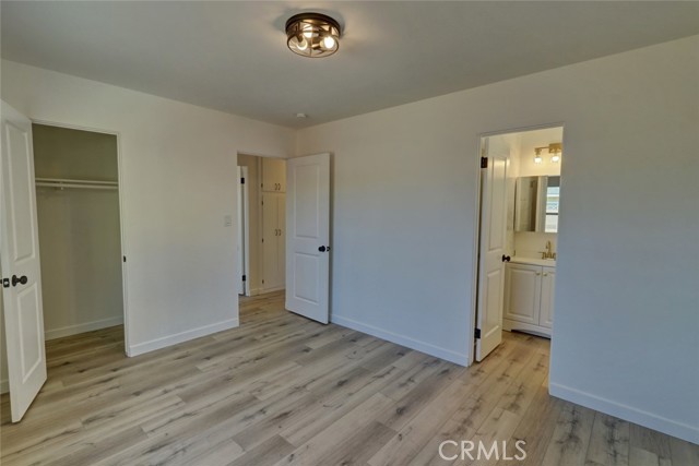 18862 Carolyn Lane, Huntington Beach CA: https://media.crmls.org/medias/9eb10814-a433-4624-a613-09a2e5d04696.jpg
