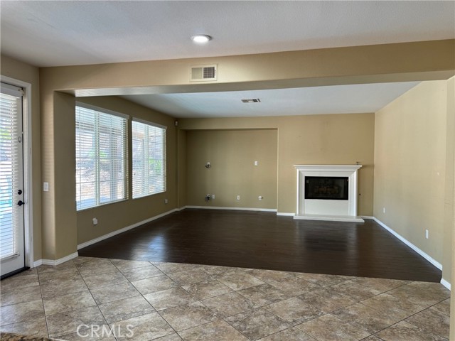 Detail Gallery Image 8 of 62 For 28824 Tupelo Rd, Menifee,  CA 92584 - 6 Beds | 3 Baths