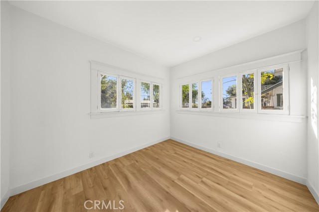 Detail Gallery Image 27 of 35 For 332 Chester Pl, Pomona,  CA 91768 - 4 Beds | 2 Baths