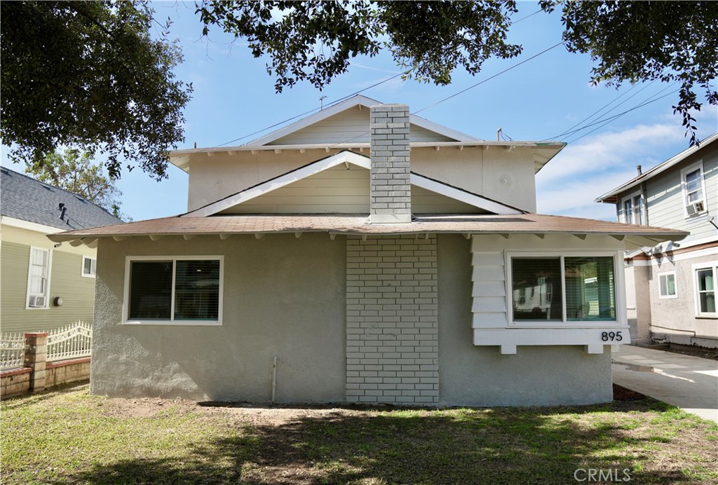 895 N Euclid Avenue #1