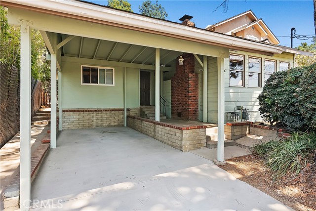 11060 Plainview Avenue photo 2