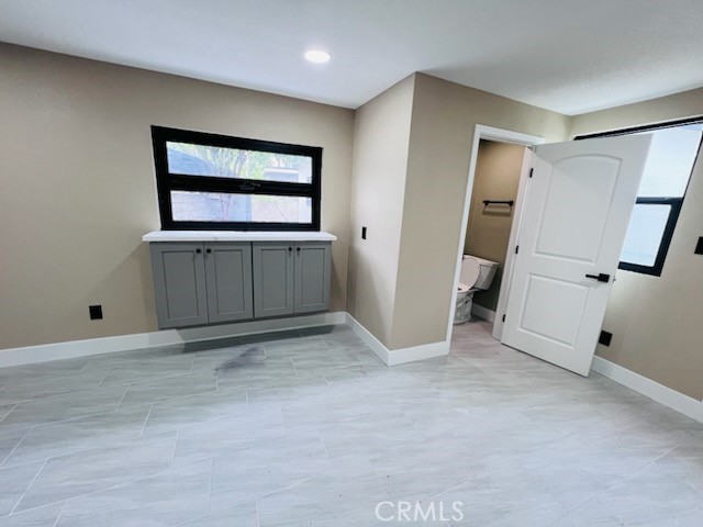 https://media.crmls.org/medias/9eb32117-8da4-4223-ada1-1d5062070635.jpg?preset=X-Large