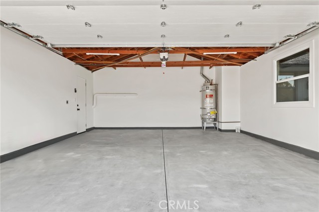 Detail Gallery Image 36 of 47 For 23856 Aetna, Woodland Hills,  CA 91367 - 4 Beds | 3 Baths