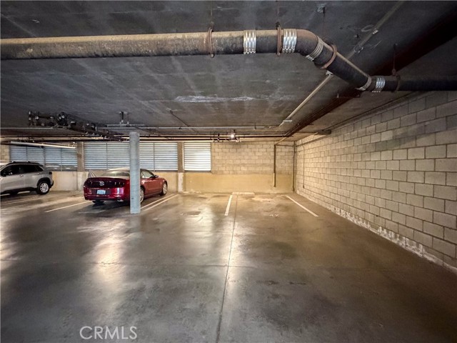 Detail Gallery Image 23 of 39 For 4713 E 4th, Long Beach,  CA 90814 - 2 Beds | 2 Baths